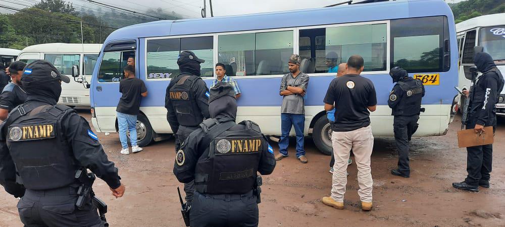 FNAMP inspecciona terminales de buses en Tegucigalpa