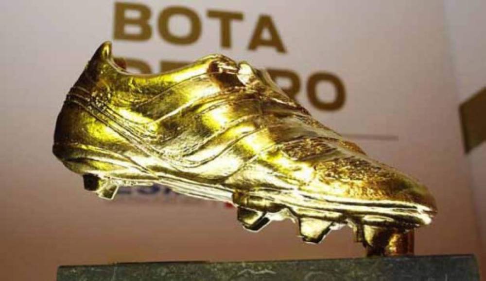 La Bota de Oro es un trofeo otorgado anualmente por el conglomerado de medios deportivos European Sports Media, que premia al mayor goleador de las ligas europeas de máxima categoría. Aunque Messi encabeza el listado, se le han acercado ya que le quitó un gol.