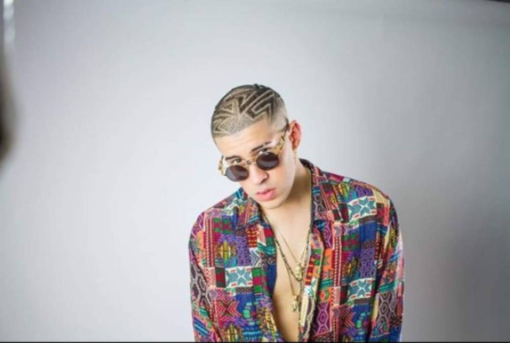 'Los envidiosos a mi me llueven...' comentó Bad Bunny en una foto que alcanzó los 72 mil likes en enero de 2017.