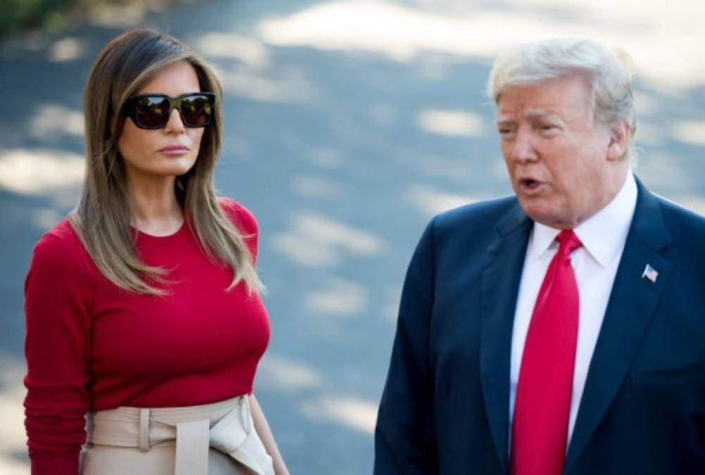 Melania Trump se puso rumbo a Europa usando uno de sus pares de zapatos más originales.