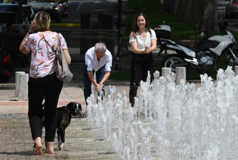 Según el organismo nacional de previsión meteorológica, Météo France, esta racha de calor no tiene precedentes, para un mes de junio, desde 1947 por su intensidad.