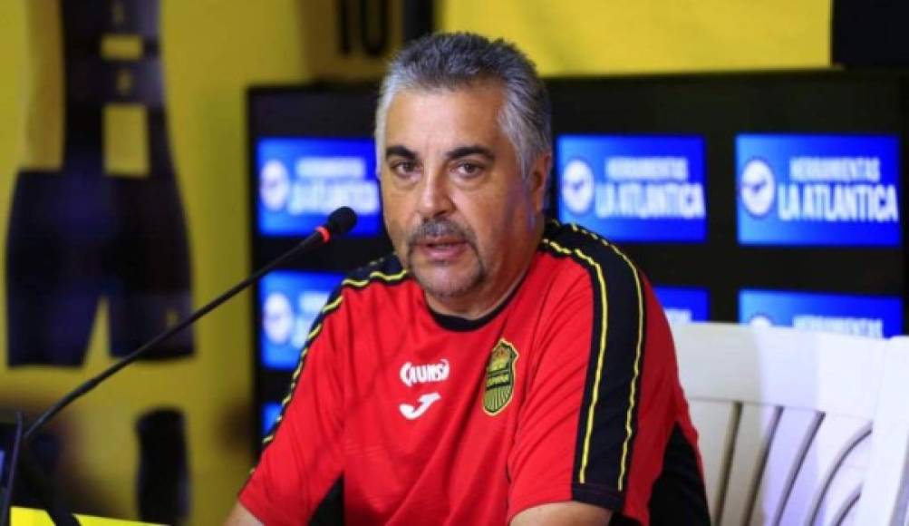 ”La chance de ir al América de Cali si se da sería una oportunidad tremenda, ir a un cuadro de esas categorías', fueron las palabras del entrenador uruguayo Ramiro Martínez, DT del Real España, al programa Fútbol x Galaxia al hablar sobre la posibilidad de llegar a dirigir al balompié colombiano.