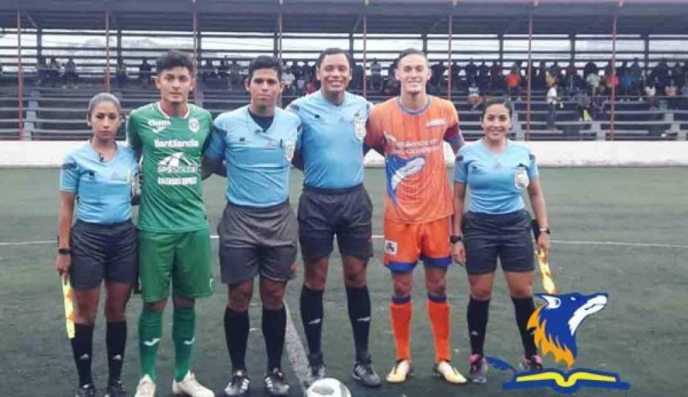 La árbitro Martha Ríos estuvo como asistente en el partido del viernes del duelo de reservas entre la UPN vs Marathón. Los Lobos clasificaron a la final al golear 3-0 a los verdes.