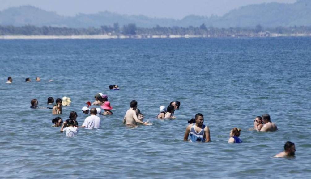 Tanto como para los vacacionistas que en estas fechas gozan de varios días de feriado.