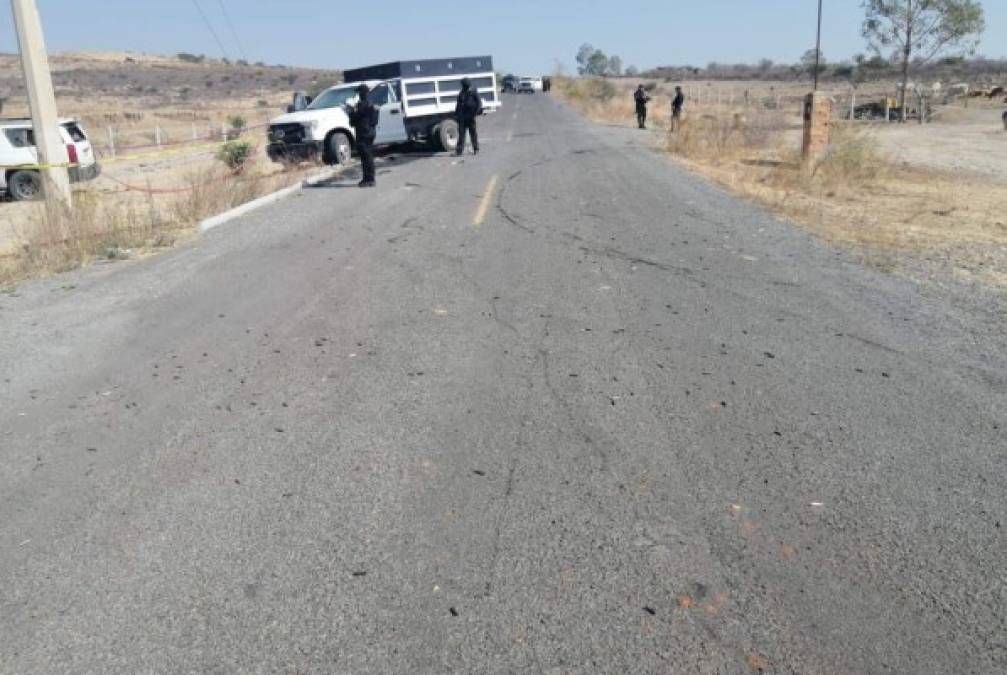 Vecinos criticaron la respuesta de las autoridades locales y denunciaron que, incluso, los narcotraficantes desplazaron a pobladores de varias localidades.