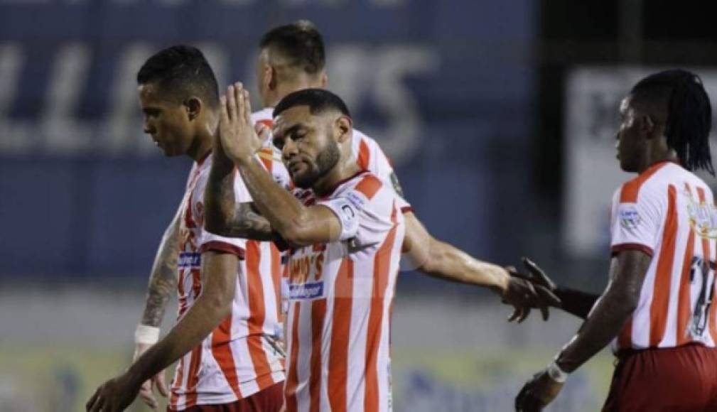 Alexander Aguilar: El talentoso mediocampista ofensivo llegó a un acuerdo para jugar en el Honduras Progreso, llega procedente del Vida de La Ceiba.
