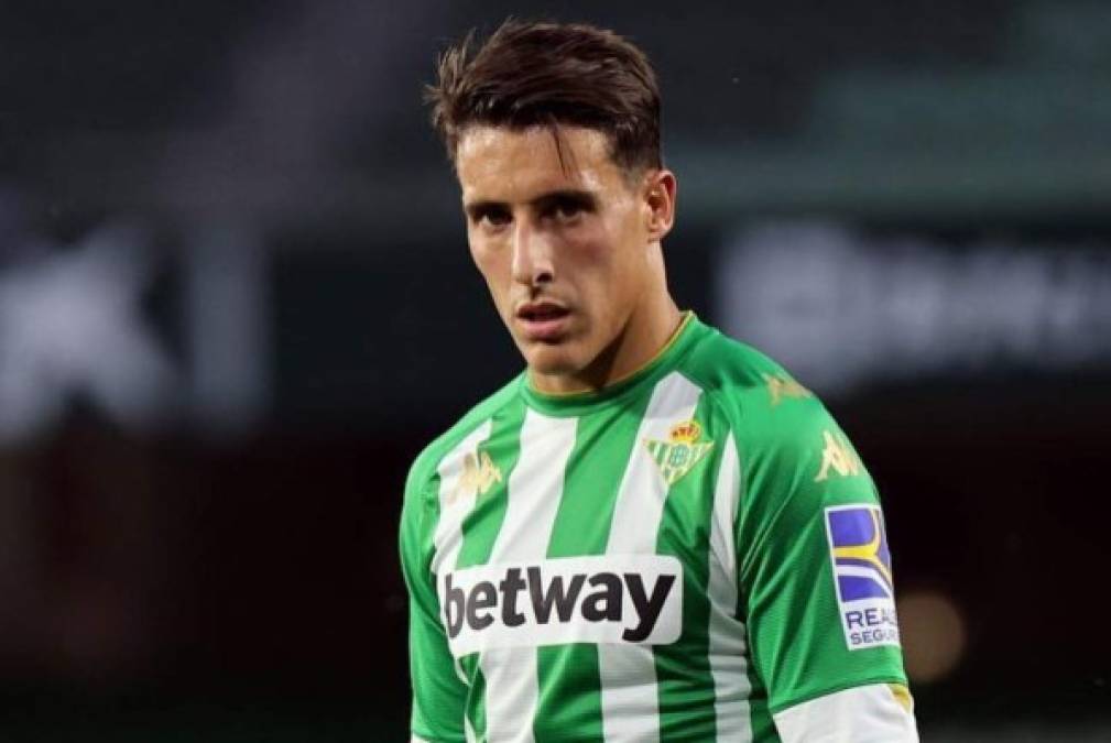 El medio turco ' Timeturk ' asegura el que el Trabzonspor quiere a Cristian Tello. El extremo entra en el último año de su contrato con el Betis, que podría intentar hacer caja con su marcha y liberar masa salarial con su salida aunque el 50% de lo que ingresen será para el Barcelona. Foto Facebook Cristian Tello.