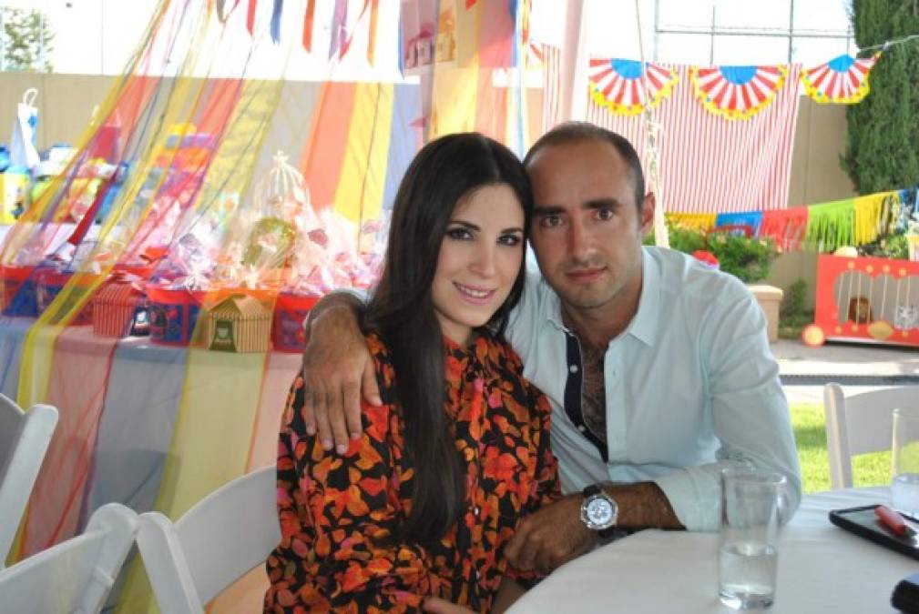Cristina Gonzales y Rashid Aceves.