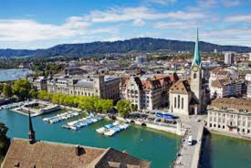 4. Zúrich, Suiza. Junto a Ginebra son dos de las ciudades con mayor calidad de vida del mundo y excelentes sueldos, según el ránking anual de la consultora Mercer. Sin embargo, también es una de las más caras. Los alquileres pueden rondar los 28,000 dólares por metro cuadrado.