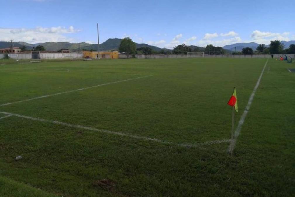 Cancha Óscar Peralta de San Francisco de La Paz: Aquí juega como local el club de Las Delicias FC.