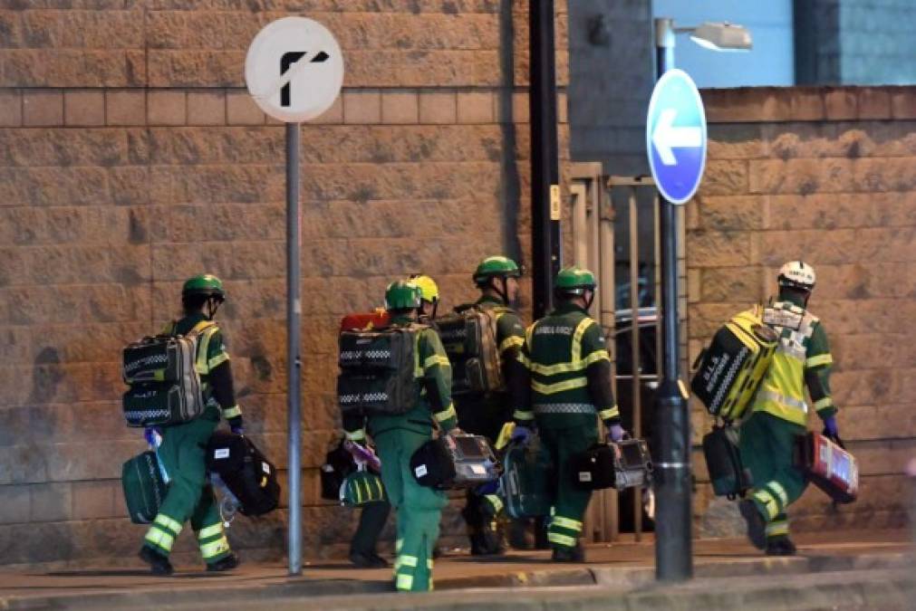 Equipo médico se desplazó para asistir a los heridos. Foto:AFP.