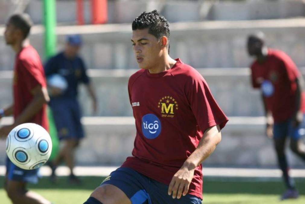 Rony Martinez anota su primer Gol con Olimpia Jornada #9 UPNFM vs Olimpia Torneo Clausura 2018 de la liga,Junior Padilla