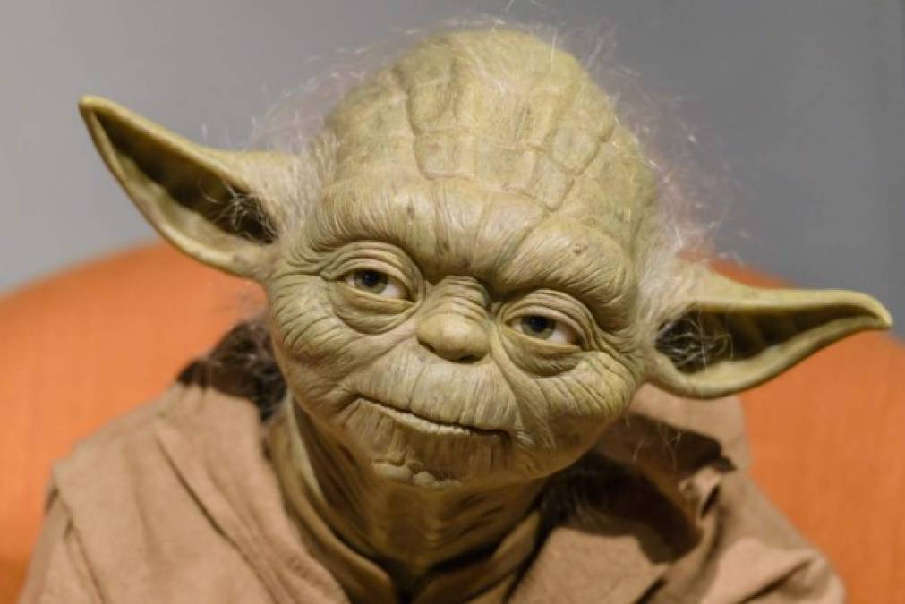 Yoda se exhibe en el museo Madame Tussauds de Berlín.