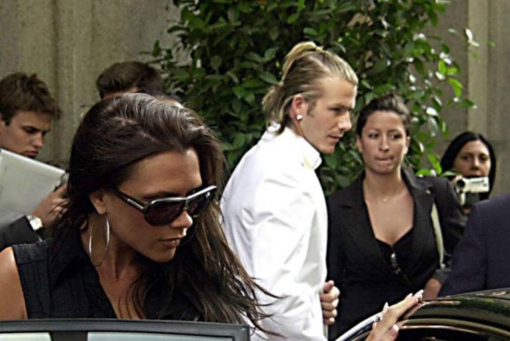 David Beckham también mantuvo un sonado affair con su niñera y asistenta personal, la célebre Rebecca Loos.