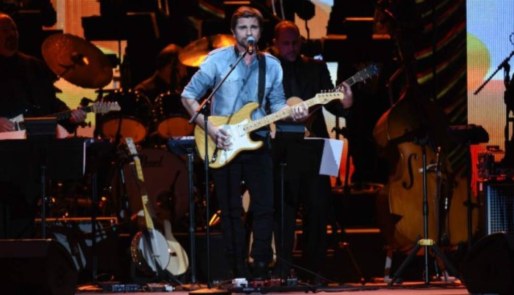Juanes describió al homenajeado como un genio artístico y humano.