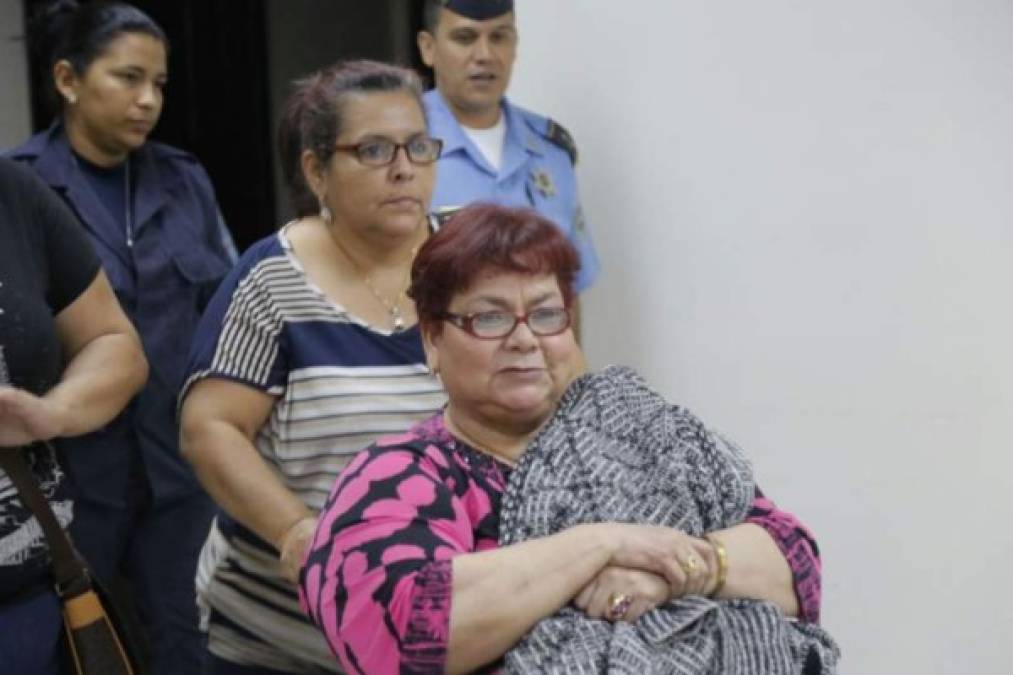 Ada Esperanza Muñoz Torres, exjefa de Control de Ingresos de la alcaldía de San Pedro Sula, fue declarada culpable del delito de fraude por parte de un tribunal que leyó el fallo en su contra en la tarde del miércoles.<br/>