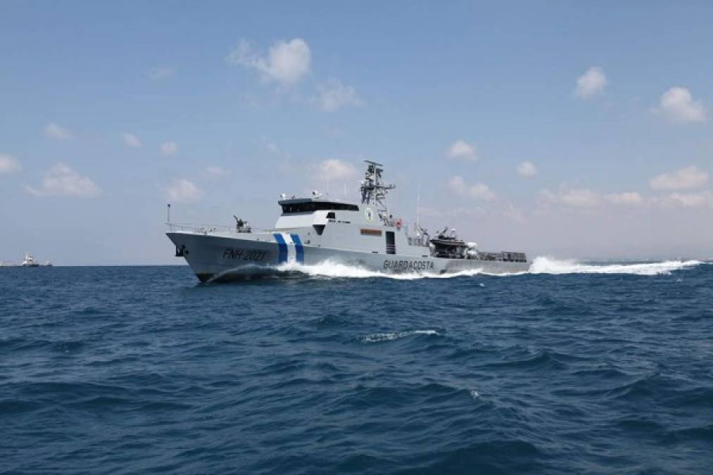 El buque OPV 62M, equipado con sistemas de armas altamente avanzados fabricados por expertos de Israel, ha sido construido por la compañía Israel Shipyards Ltd, también proveedora de embarcaciones de guerra a Azerbaiyán y Chipre.