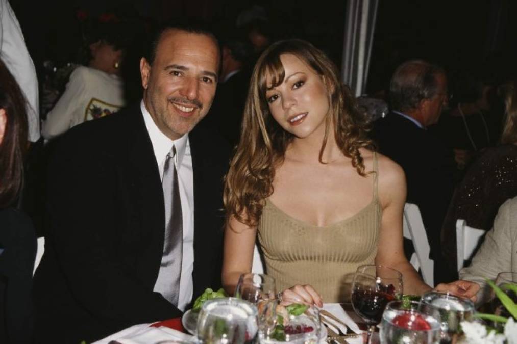 Tal y como se esperaba, las memorias de Mariah Carey han servido para arrojar nuevas revelaciones sobre los años que estuvo casada con Tommy Mottola, antiguo presidente del sello Sony y responsable de ofrecerle su primer contrato discográfico.