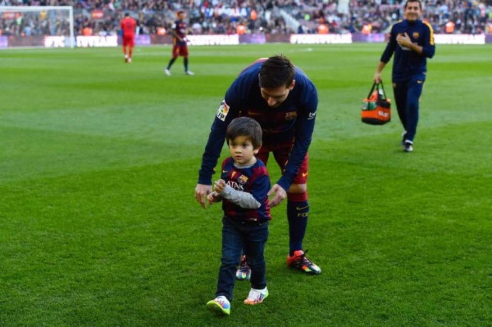 Lionel Messi y su primogénito Thiago.