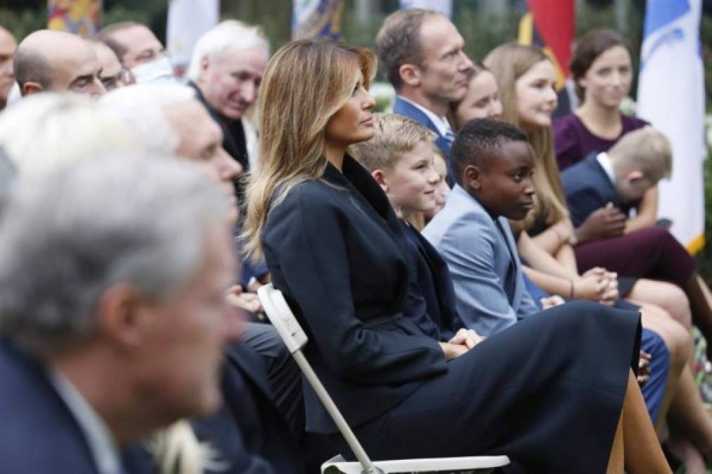 Su familia ha sido retratada como un símbolo de la diversidad racial por los conservadores.