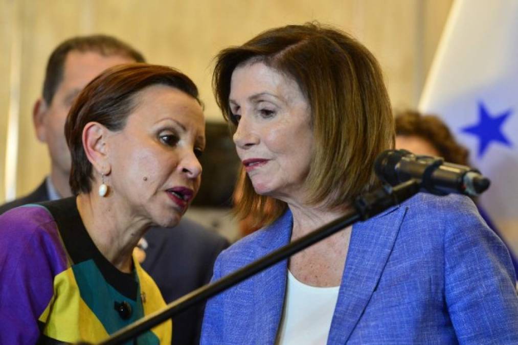 Pelosi manifestó en una conferencia de prensa que le dejaron saber al Gobierno hondureño su “preocupación por la corrupción y la falta de justiciaque actualmente impera en Honduras”.