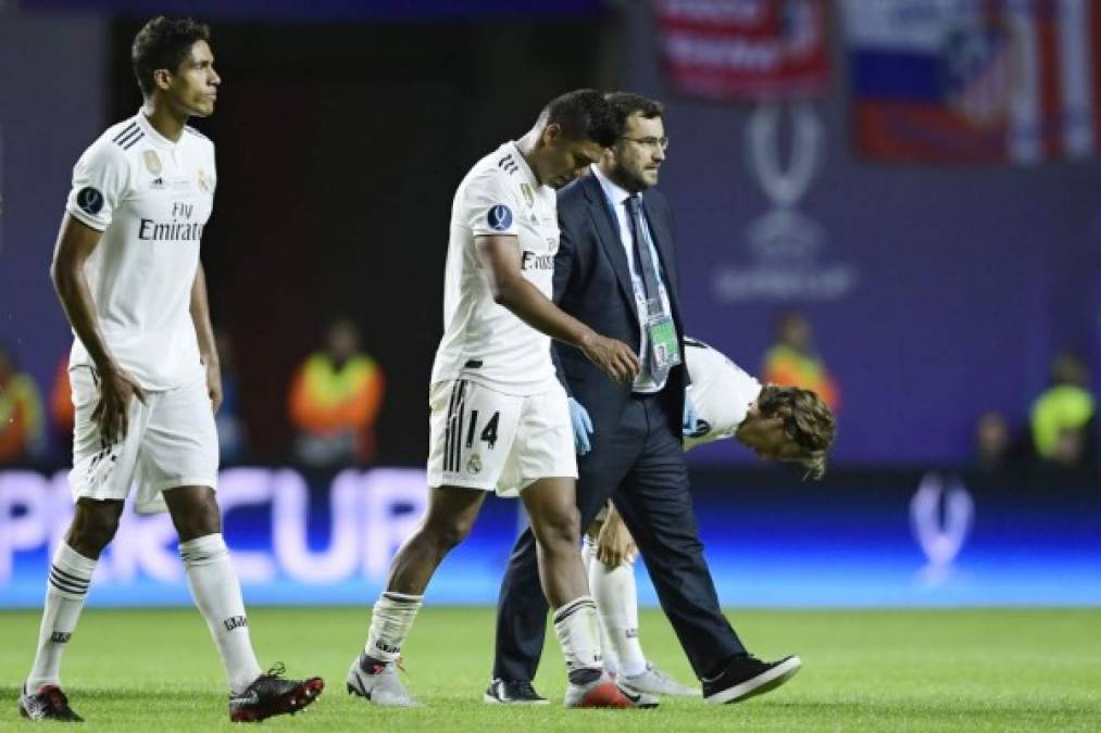 Casemiro salió lesionado en la Supercopa de Europa.