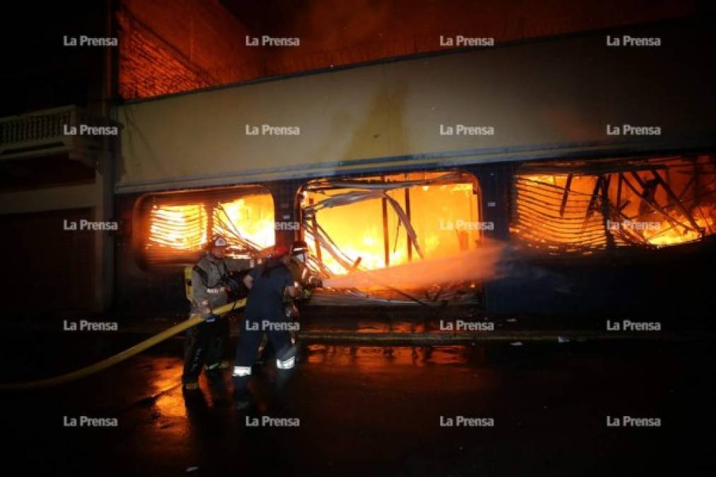 El casco histórico de Tegucigalpa fue escenario de un verdadero caos. <br/>