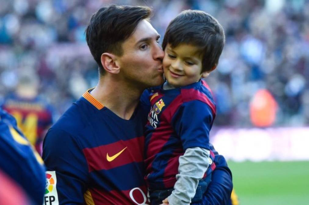 Lionel Messi y su primogénito Thiago.