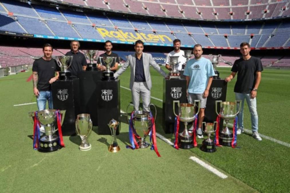 'Estaré siempre agradecido al Messi humano, al divertido y sentimental, porque al jugador todo el mundo lo sabe', añadió el delantero uruguayo.