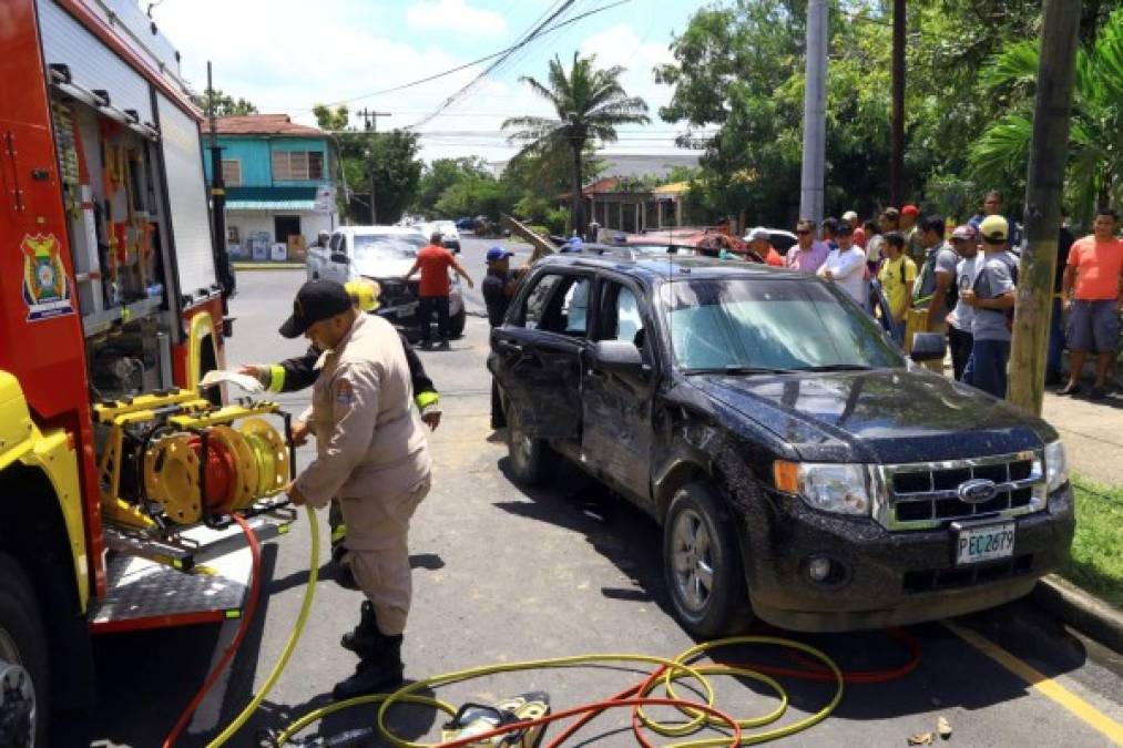 La falta de prudencia provoca accidentes en los cruces de calles, como ocurrió en la intersección de la séptima calle con la 15 avenida del barrio Suyapa de San Pedro Sula.