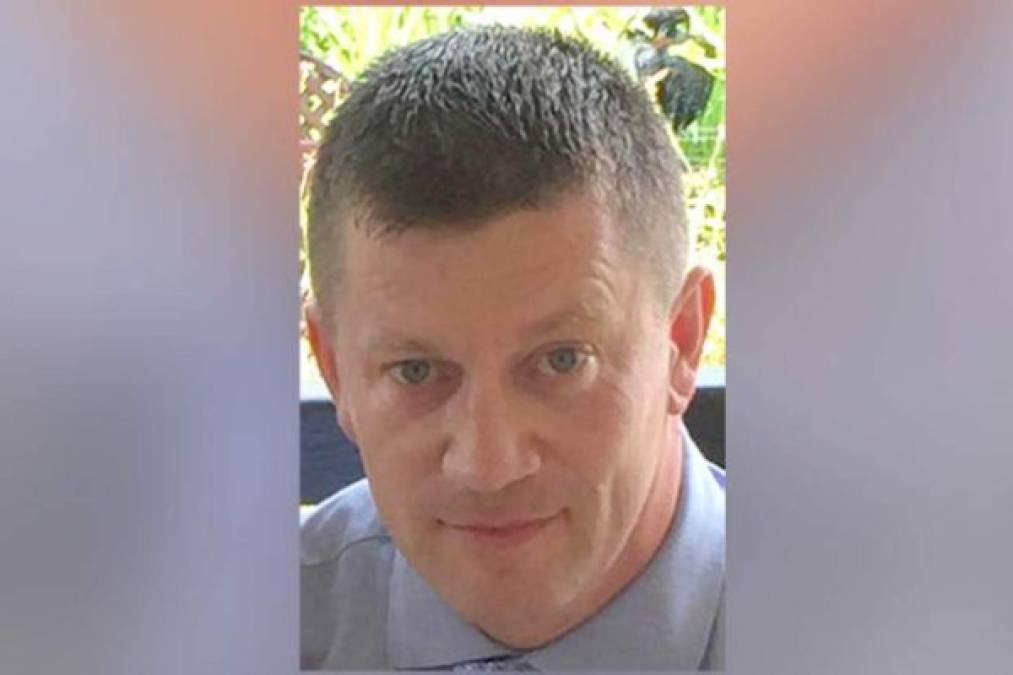 El policía Keith Palmer, 48 años. Custodiaba una de las puertas de acceso al Parlamento, cuando fue acuchillado por el agresor.