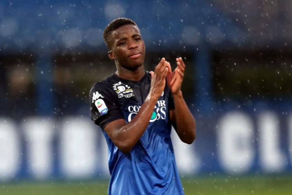 La Juventus fichará al mediocampista marfileño Hamed Junior Traorè. El Corriere dello Sport publica unas declaraciones del presidente del Empoli, Fabrizio Corsi, confirmando que el acuerdo está muy cerca de cerrarse. El mandamás augura un gran futuro al jugador de 19 años.