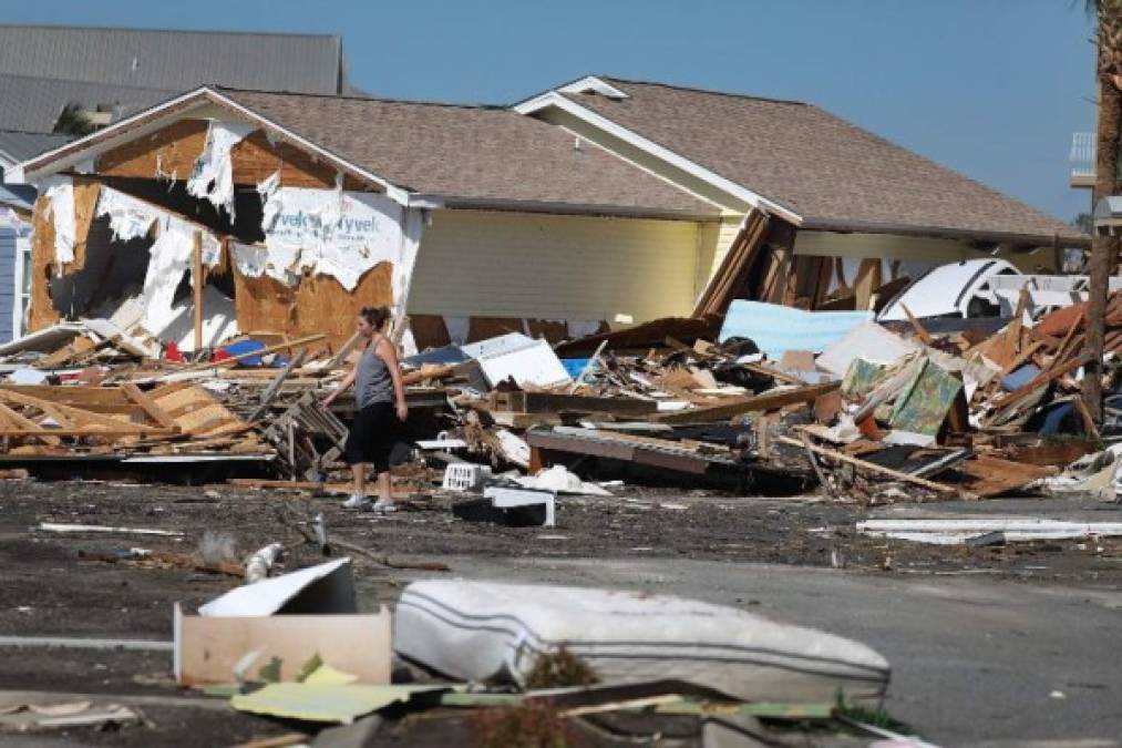 El alcalde de Tallahassee, Andrew Gillum, afirmó que 'ciudades enteras han sido borradas de la costa' y encaran ahora una 'larga recuperación'.