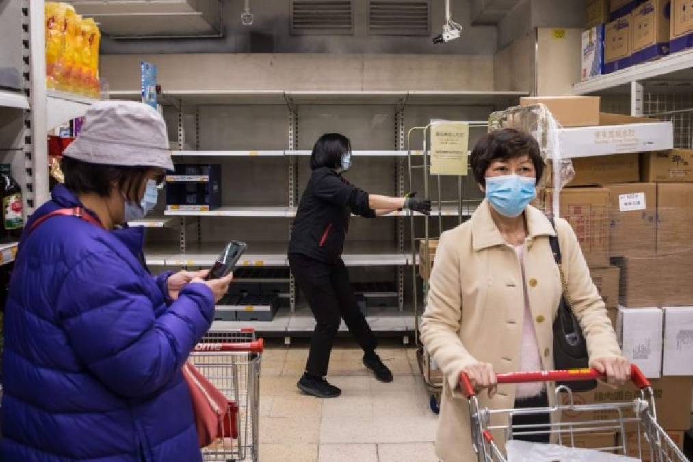 Tanto en Twitter como en la agencia de noticias AFP, divulgan imágenes sobre el desabastecimiento de alimentos por estado de cuarentena en algunas ciudades de China.