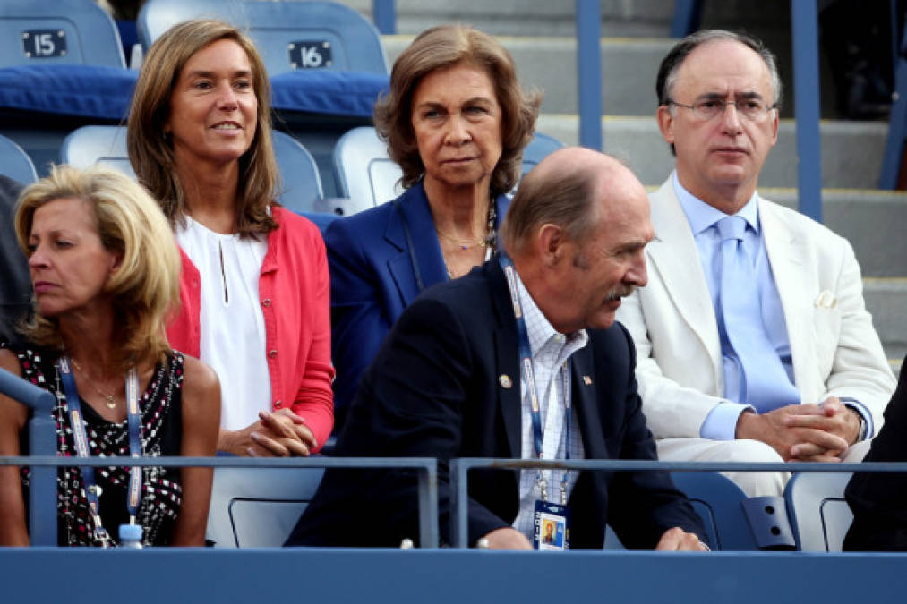 La reina Sofía de España apoyó al orgullo de su país, Rafael Nadal, durante el juego.