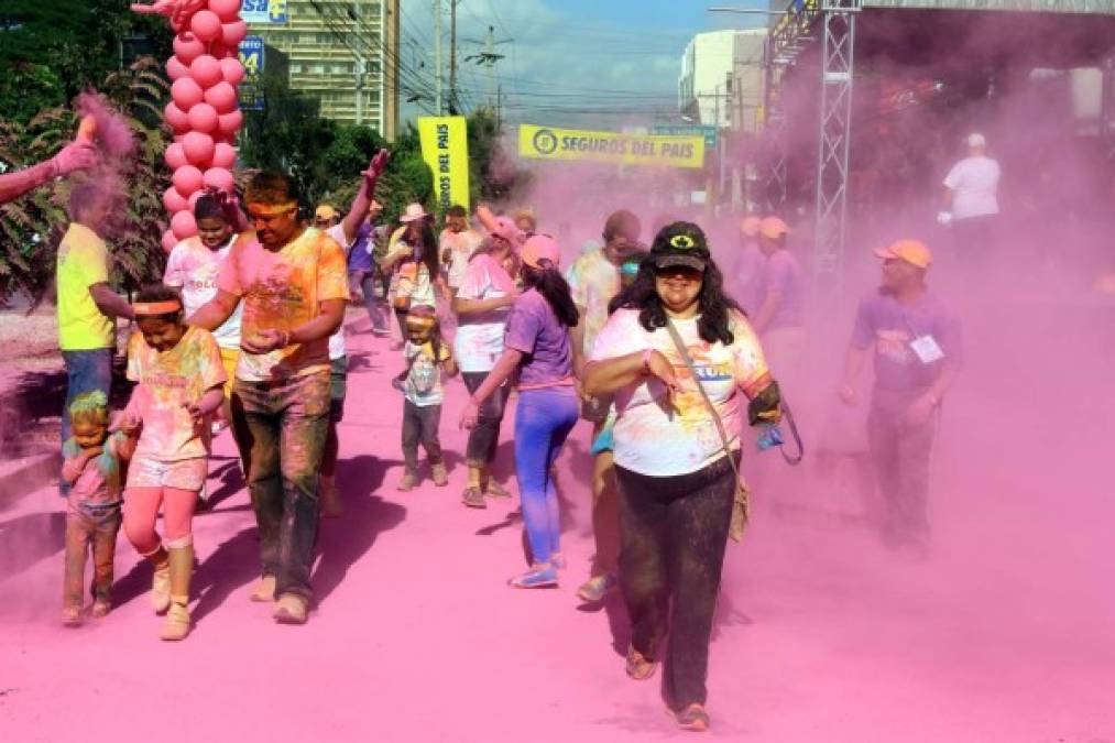 Colorun 2015, desarrollado en la capital Tegucigalpa.