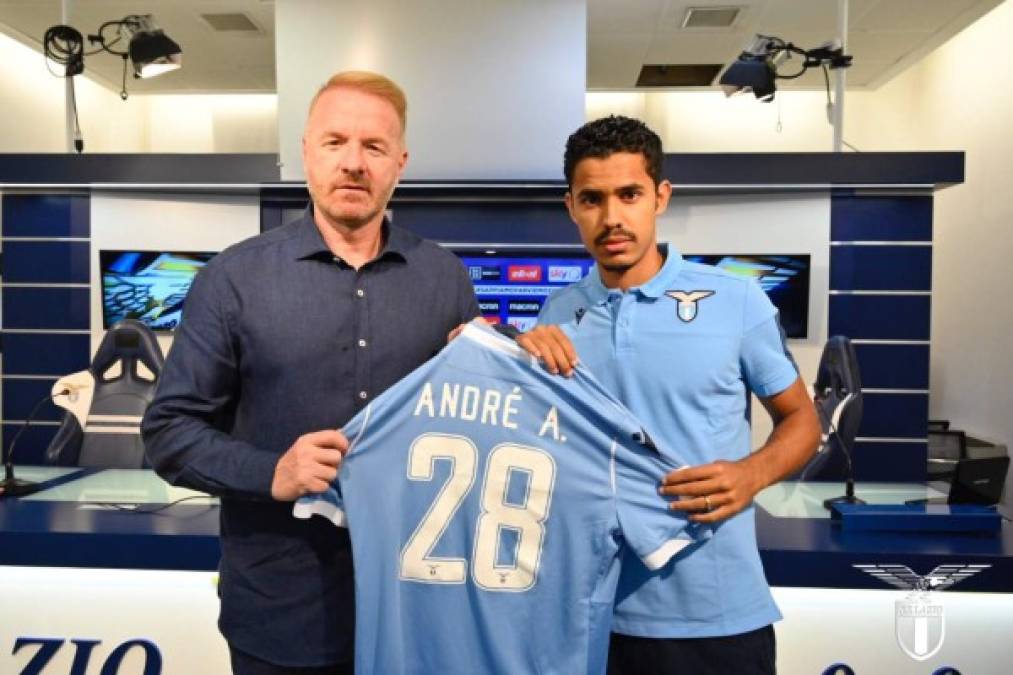 La Lazio también realizó la presentación del delantero italiano André Anderson, otro de sus nuevos refuerzos.