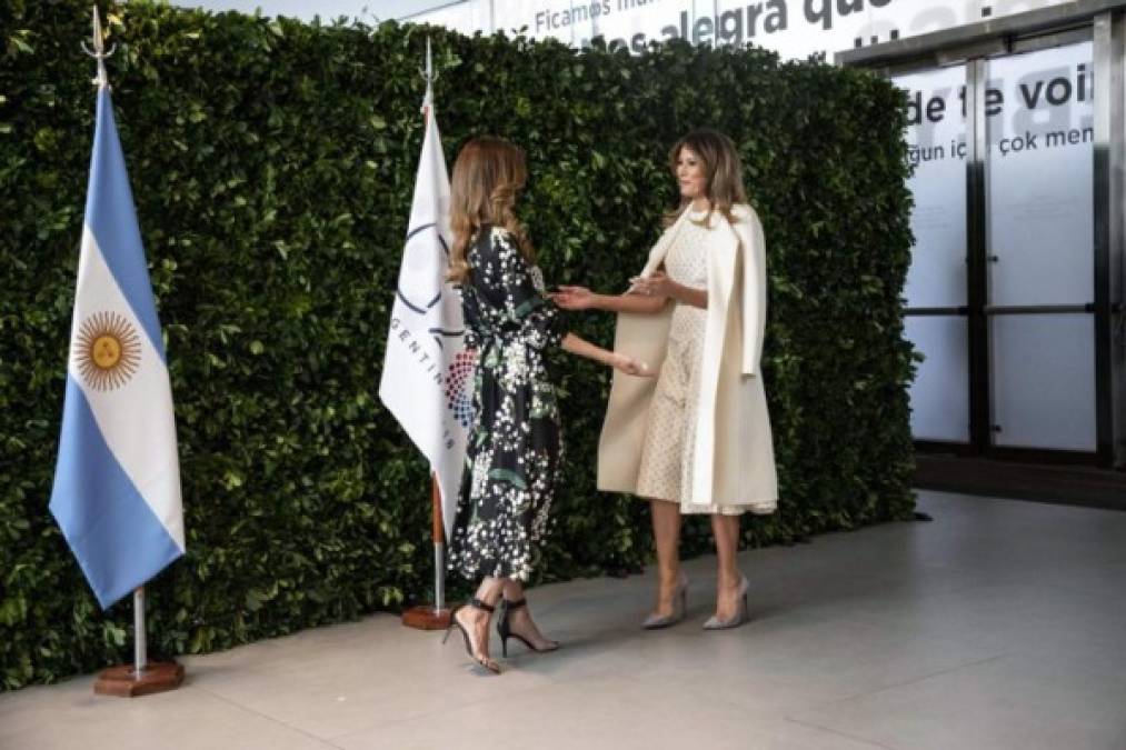 Este sábado Juliana Awada recibió a Melania y a las otras primeras damas en el Museo de Arte Latinoamericano.