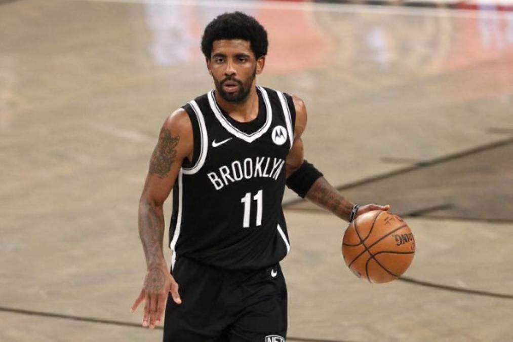 Kyrie Irving, destacado jugador de baloncesto que milita actualmente en los Brooklyn Nets, fue novio de la artista que hoy se ha declarado lesbiana.