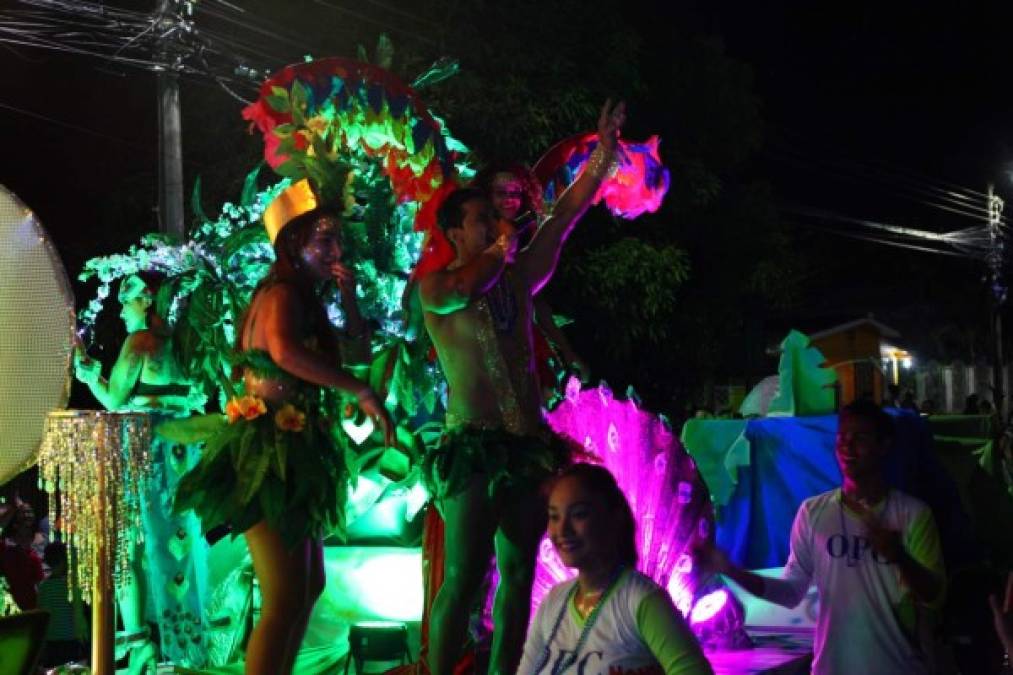 El cierre de la feria agostina es hoy con la famosa noche Veneciana.