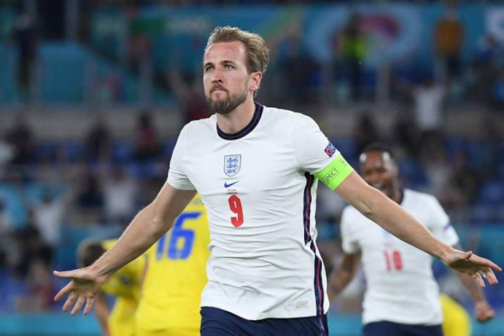 Harry Kane: El delantero ha celebrado 37 goles y ha entregado 19 asistencias en un curso muy complicado para el Tottenham. Fue pieza clave para que Inglaterra llegara a la final de la Eurocopa.