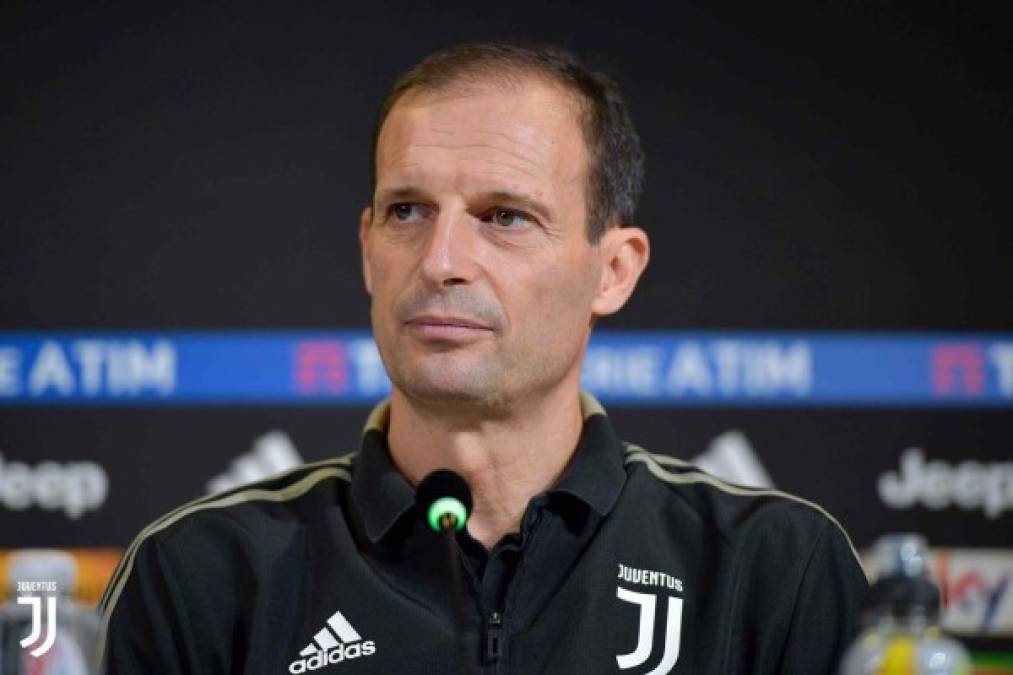 Italia sigue en vilo con la reunión que tienen que mantener Andrea Agnelli, presidente de la Juventus, y Massimiliano Allegri para tratar el futuro de entrenador. Su continuidad en el banquillo de la Vecchia Signora no está clara. Según informan los medios italianos, el encuentro tampoco se producirá en el día de hoy.