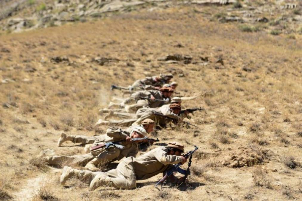 'Las fuerzas talibanas se concentraron en la entrada del valle pero sufrieron emboscadas y tuvieron pérdidas', escribió hace poco Martine van Bijlert, de la Red Afgana de Analistas.