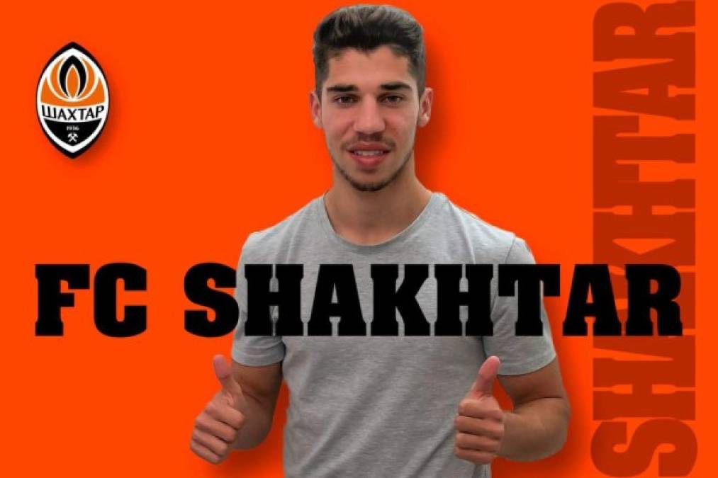 <br/>Manor Salomon, nuevo jugador del Shakhtar. El futbolista llega al conjunto ucraniano procedente del Maccabi Petach-Tikva. Ha marcado ocho goles en los 62 partidos disputados desde su debut en 2016.