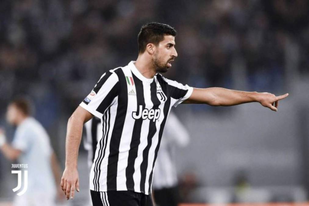 Sami Khedira: El alemán llegó a la Juventus tras no renovar con el Real Madrid. Se unió al club italiano en la temporada 2015-2016.