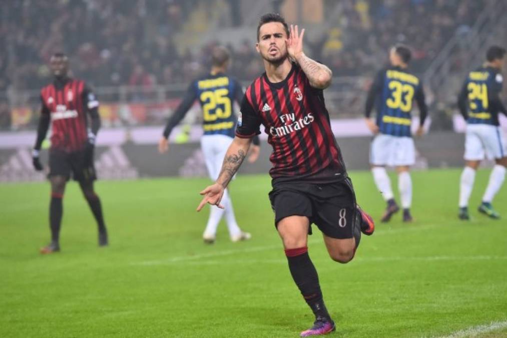 Suso: El delantero italiano del Milan interesa a la Juventus.