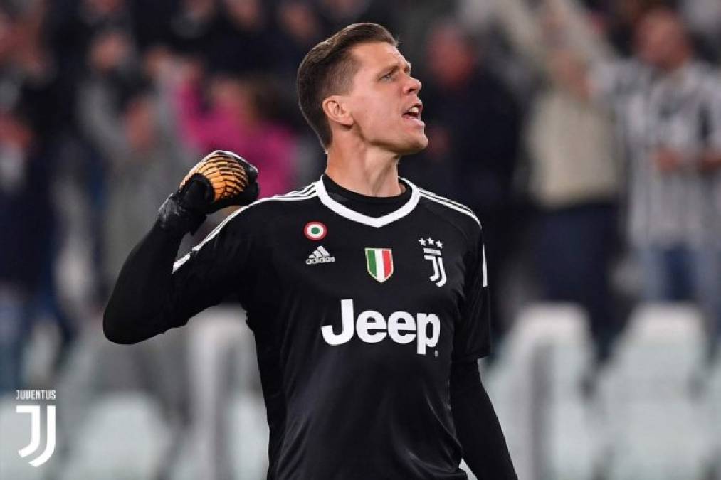 Las buenas actuaciones del polaco Wojciech Szczesny bajo los palos de la portería de la Juventus han originado que el conjunto italiano no dude en la continuidad del guardameta. Ya consolidado como portero titular de la Juventus, todo apunta que Szczesny seguirá con la Vecchia Signora.