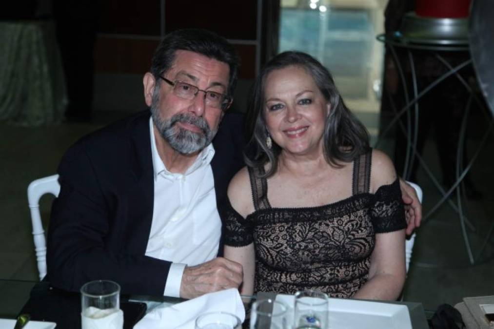 Marcial y Maribel Alvarado.