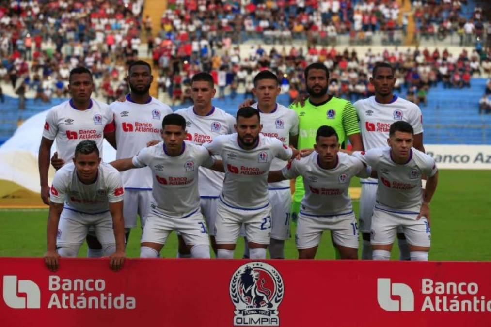 El 11 titular del Olimpia que presentó Pedro Troglio para el clásico ante Motagua. Los albos ganaron y se adueñaron de la cima bajándose al Marathón.