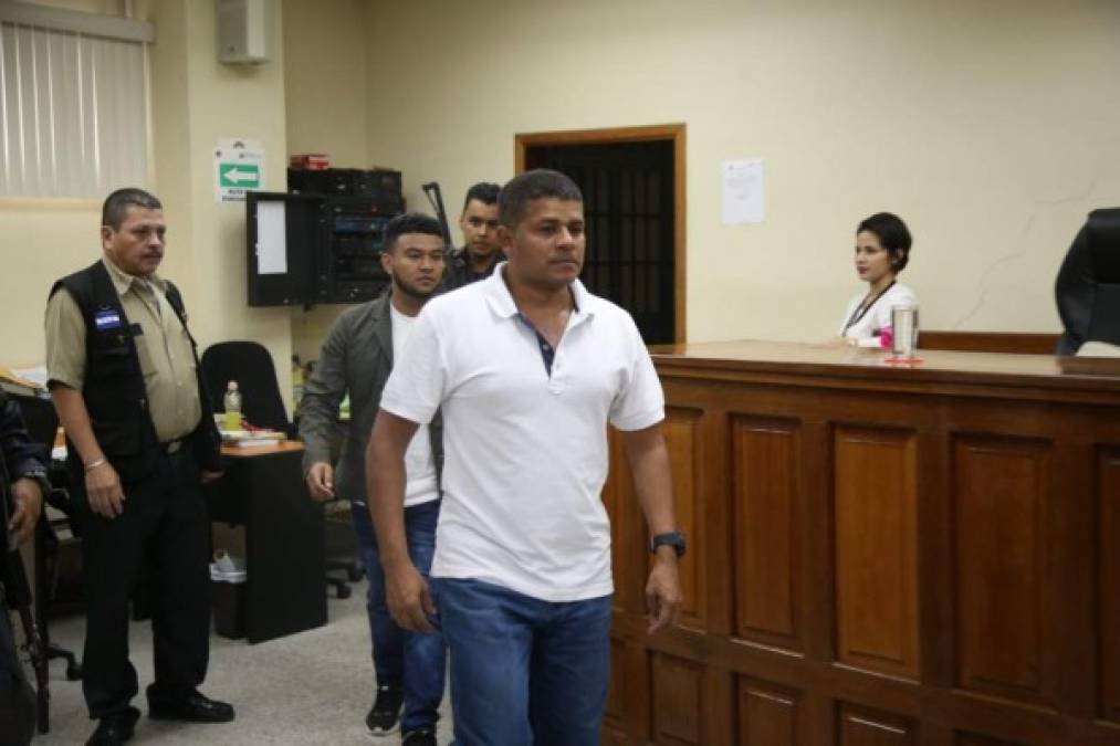 Mariano Díaz Chávez, mayor del Ejército, fue condenado por el Tribunal de Sentencia con juridiscción nacional. Chávez fue encontrado culpable por el delito de asesinato. La pena por este delito puede ser entre 20 y 30 años.<br/>